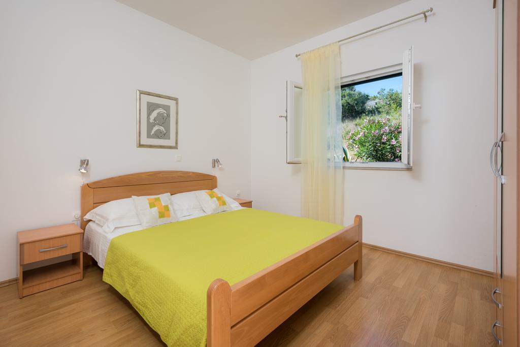 Apartments Stipe Plazibat Hvar Town Pokoj fotografie